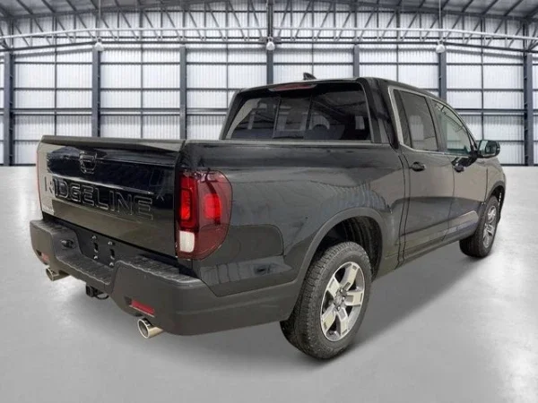 2026 Honda Ridgeline Exterior rear view